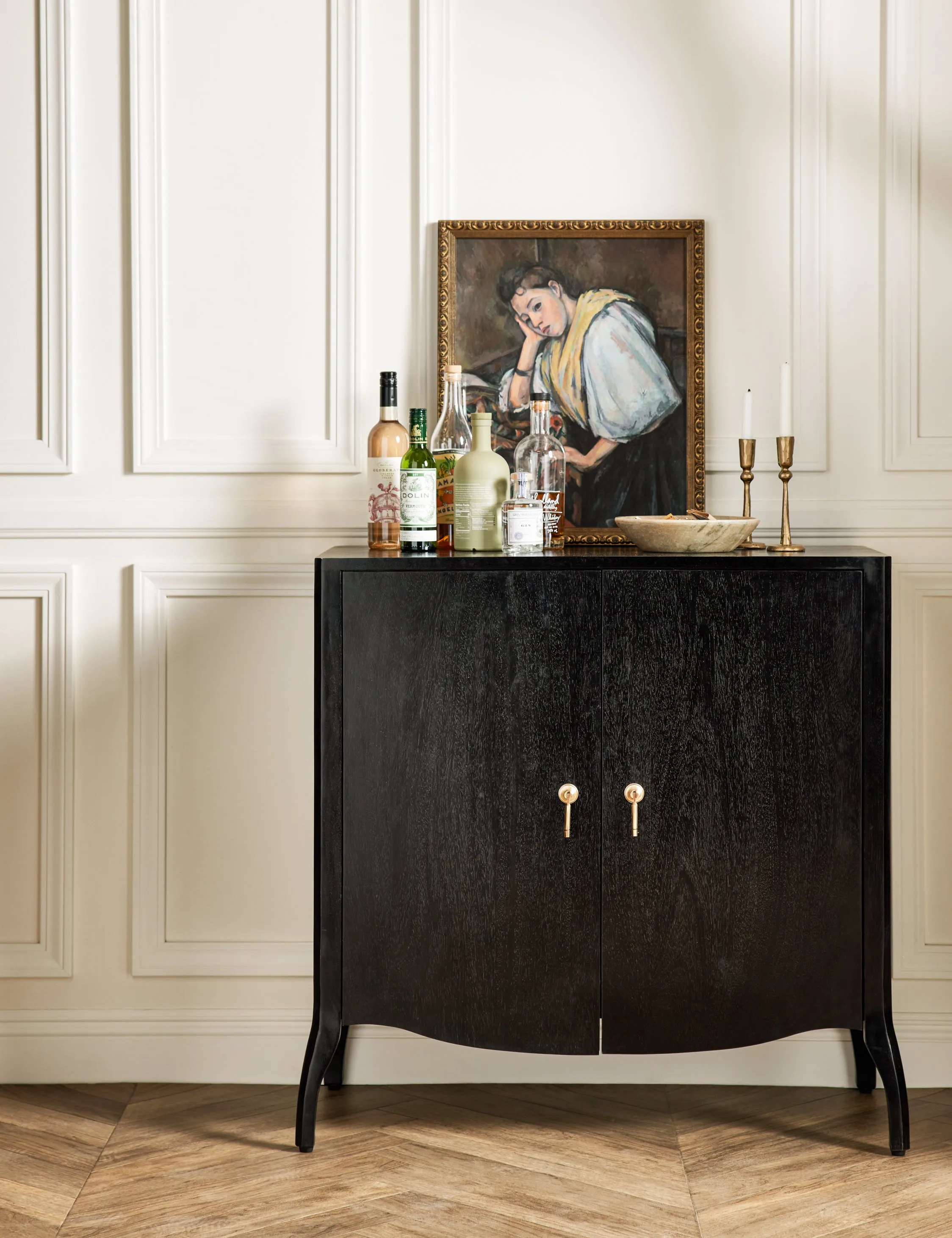Anabella Bar Cabinet Lulu and Georgia