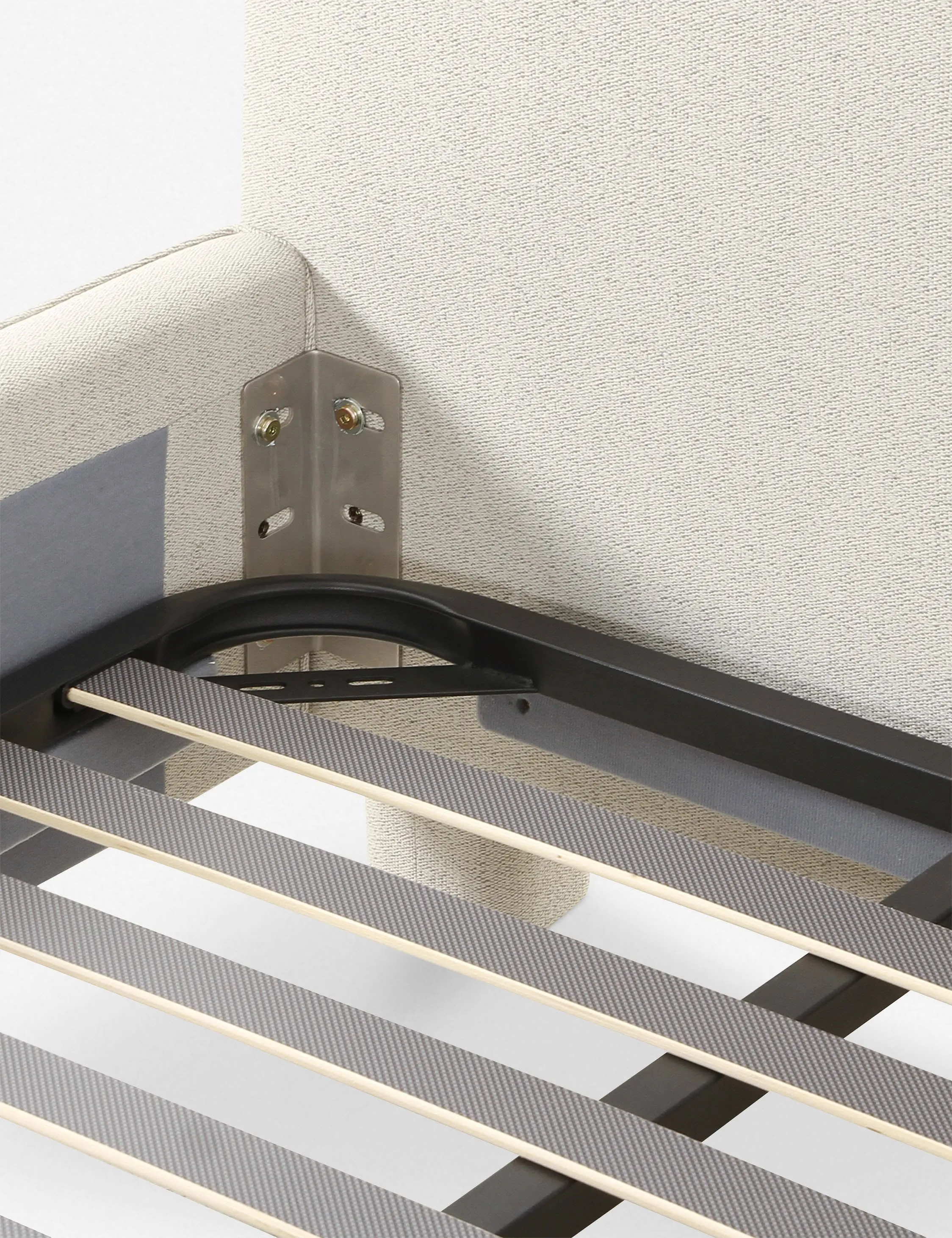 Asner Platform Bed Lulu and Georgia
