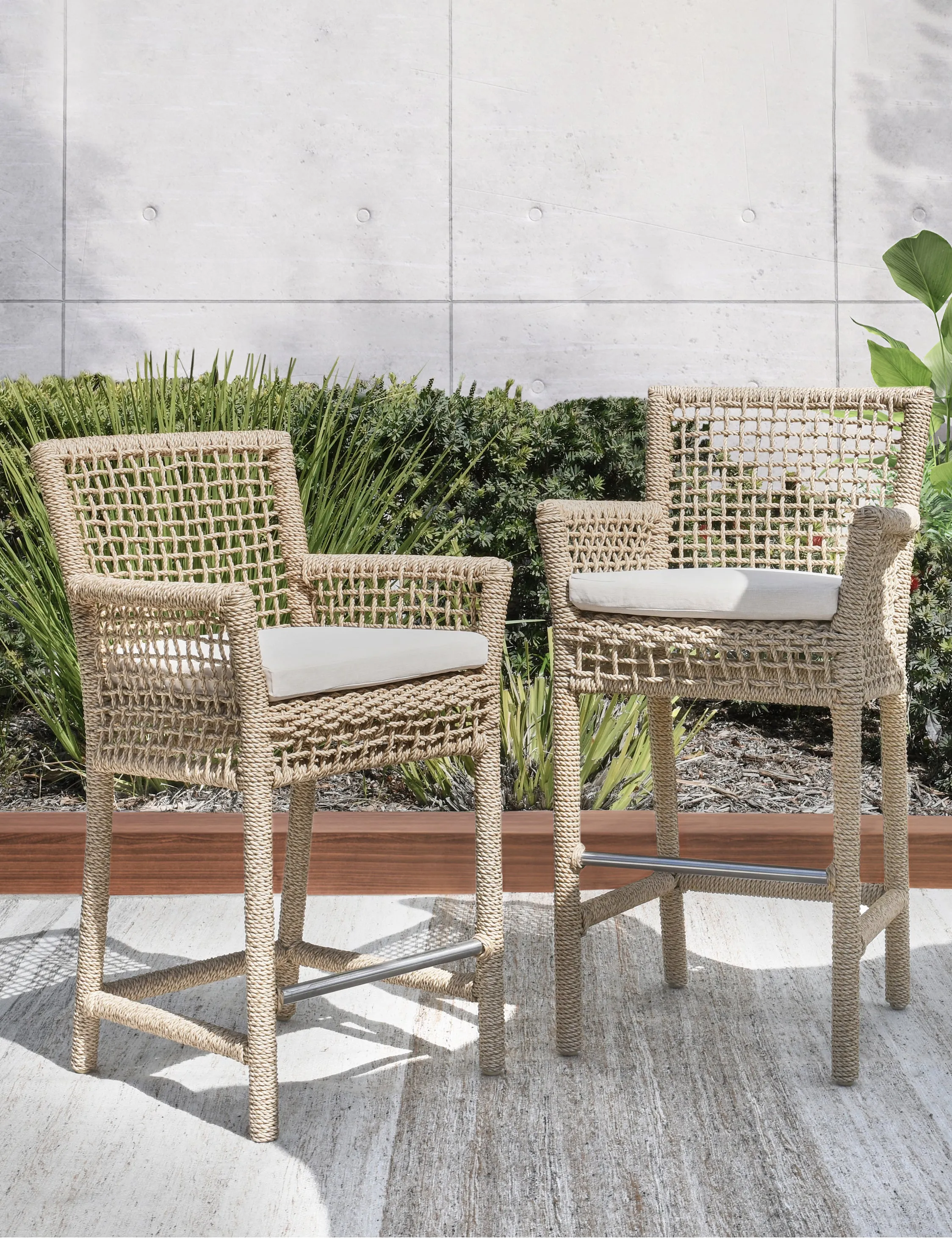Beverly Indoor / Outdoor Bar Stool Lulu and Georgia