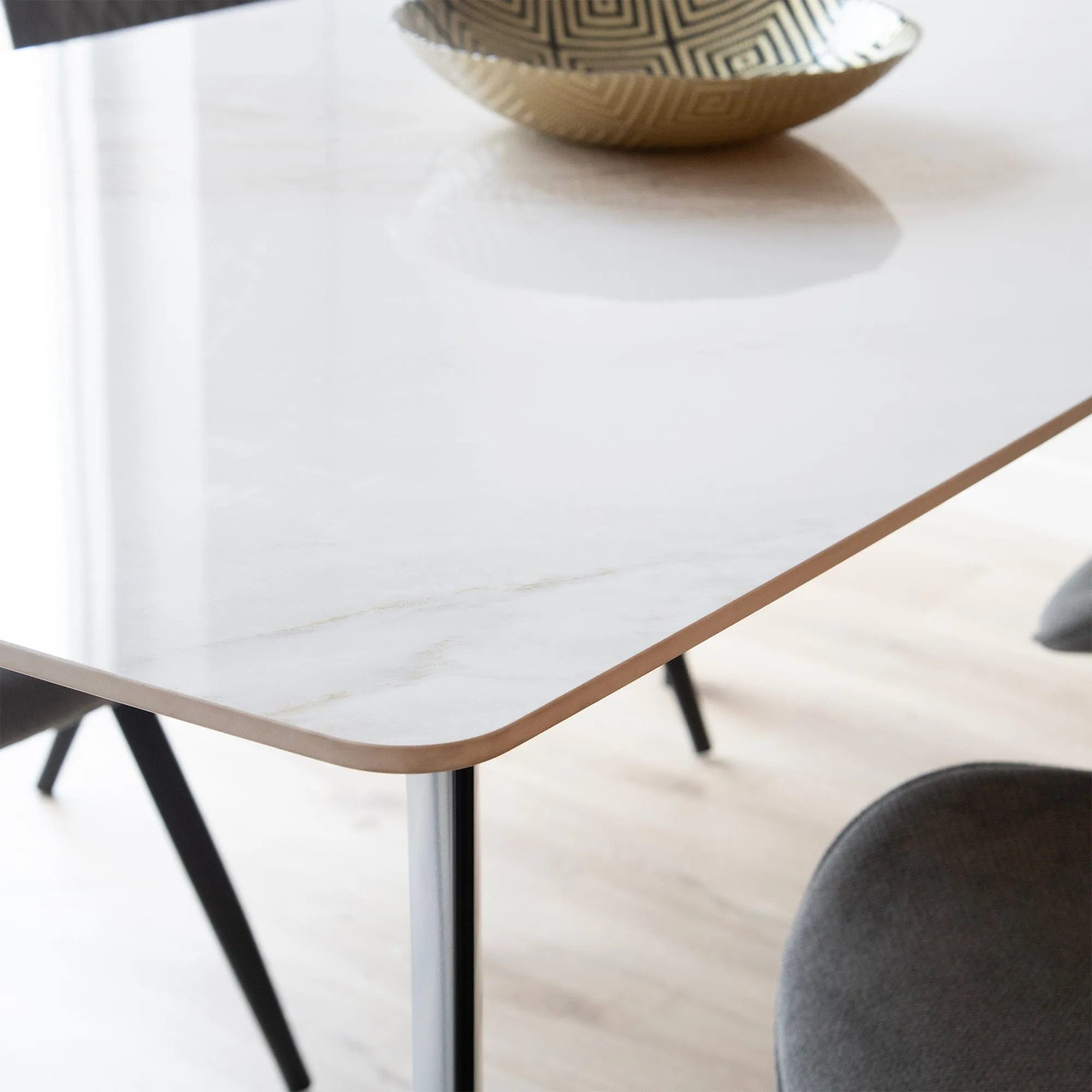 Bianco - 160cm Dining Table White Gloss Sintered Stone