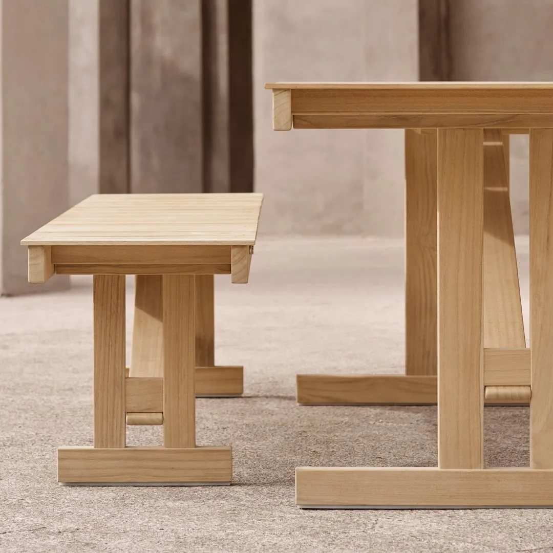 BM1771 Outdoor Table