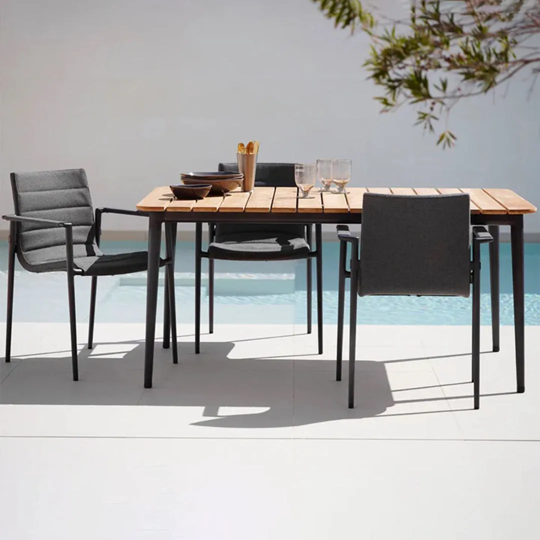 Core Outdoor Armchair