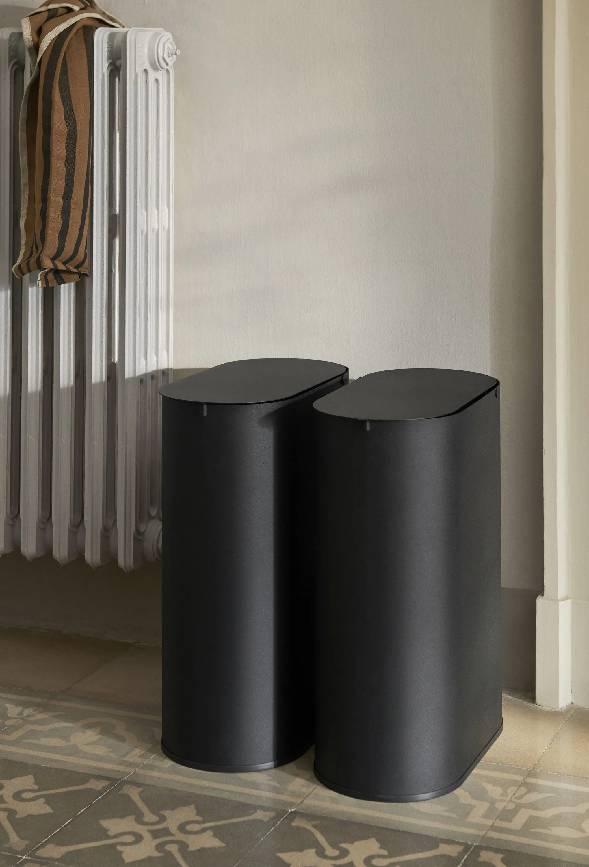 Ferm Living Enkel Bin, Black