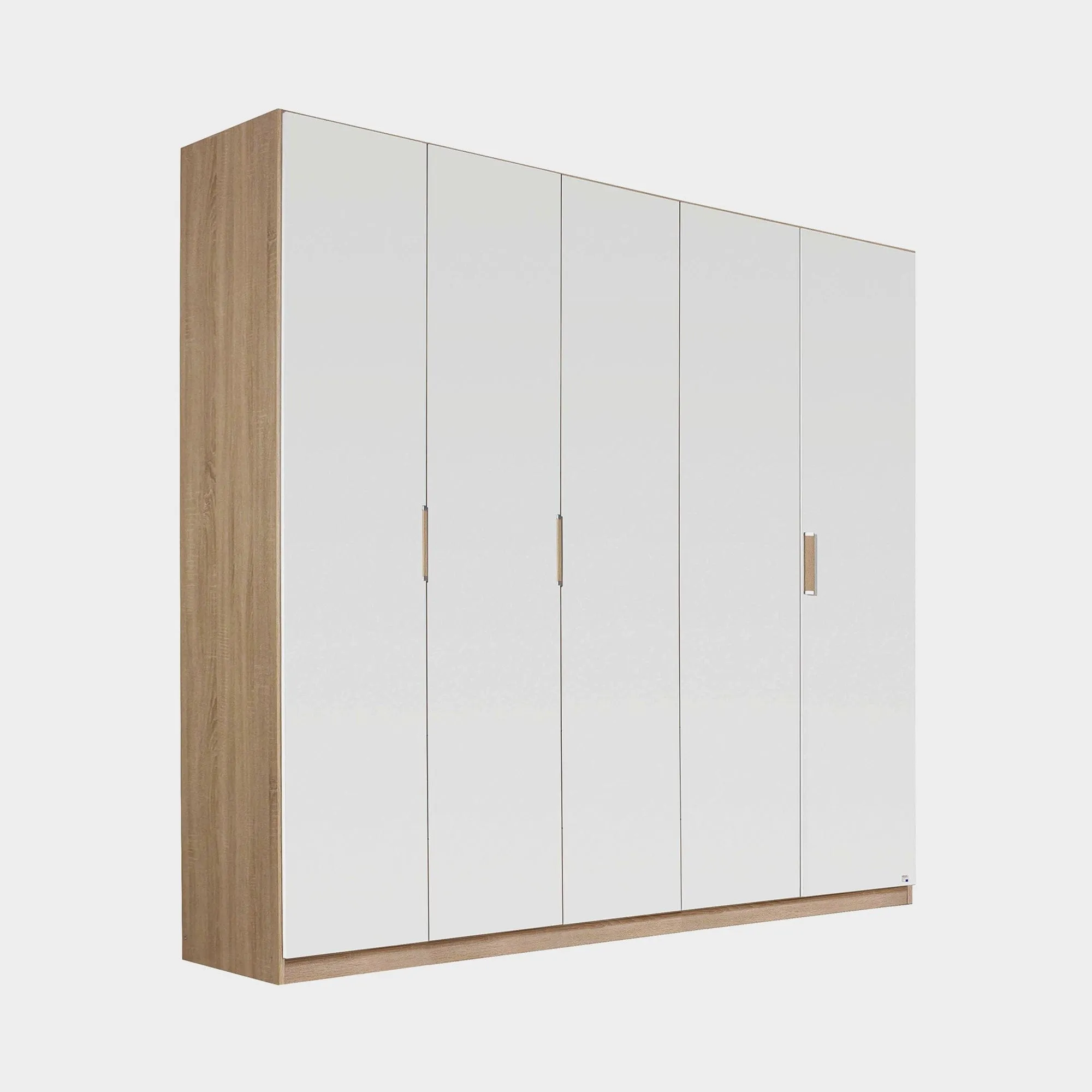 Gamma - Wardrobe