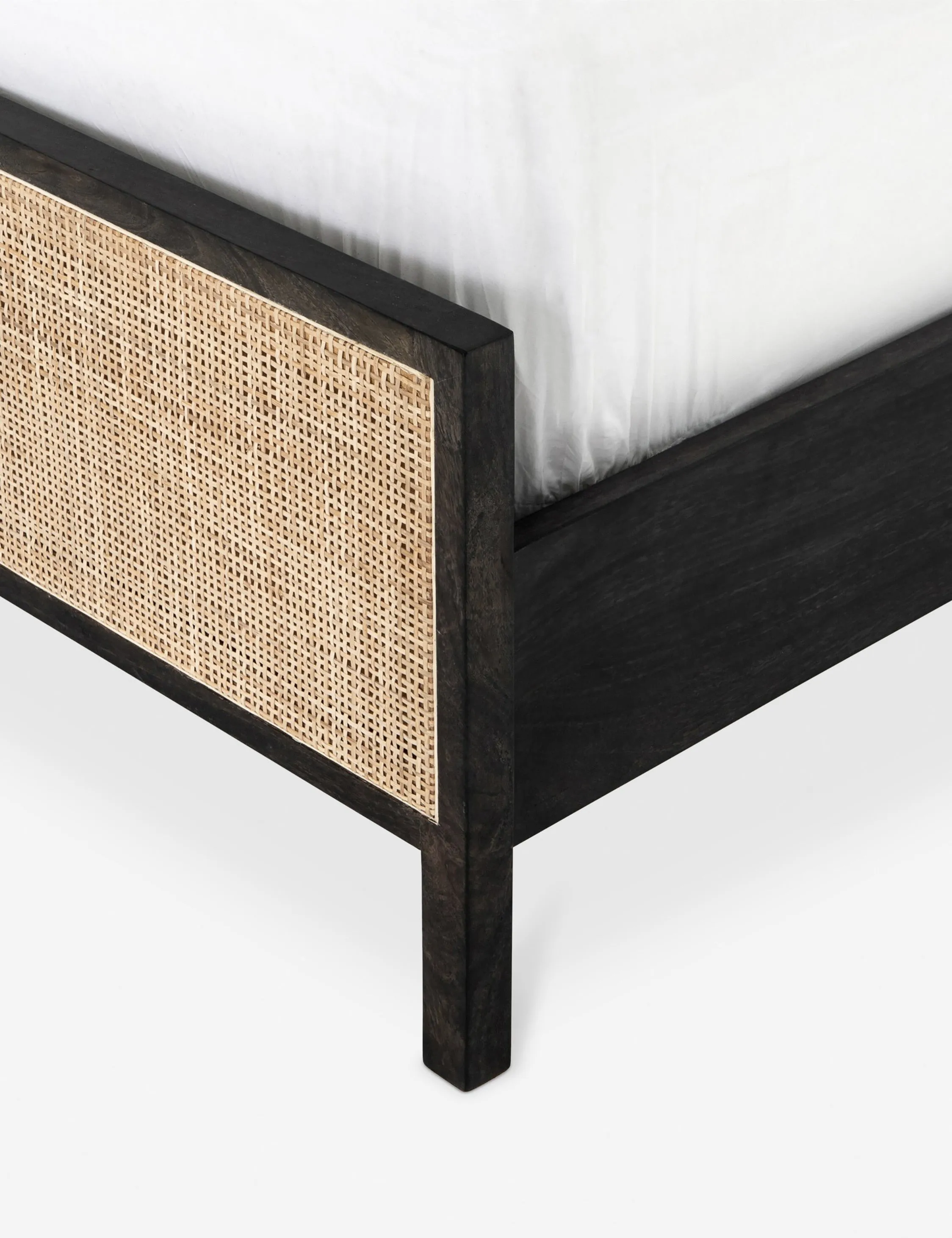 Hannah Platform Bed Lulu and Georgia