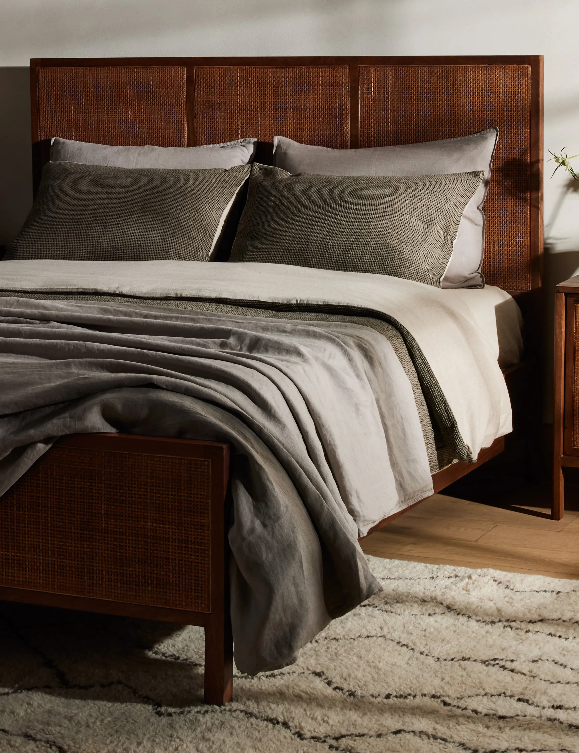 Hannah Platform Bed Lulu and Georgia
