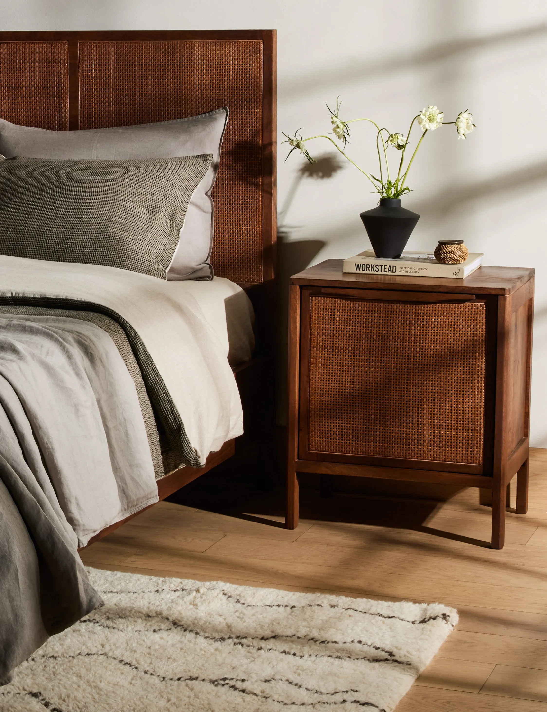 Hannah Platform Bed Lulu and Georgia