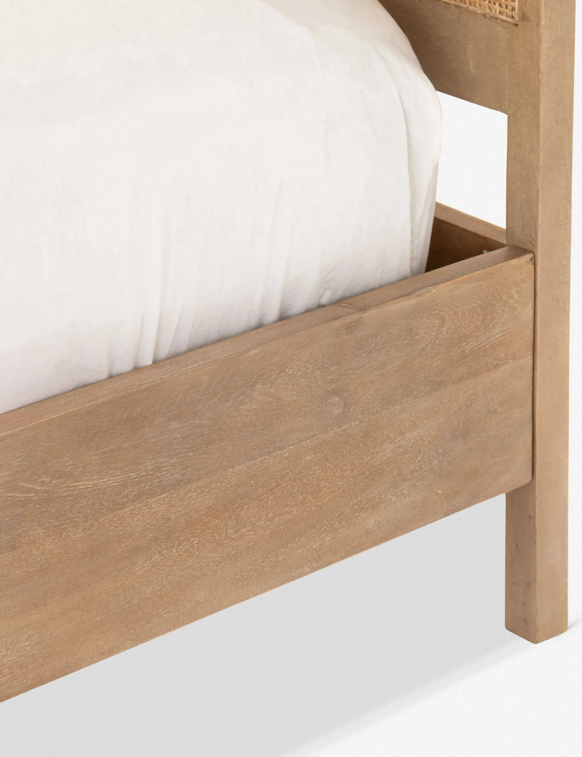 Hannah Platform Bed Lulu and Georgia