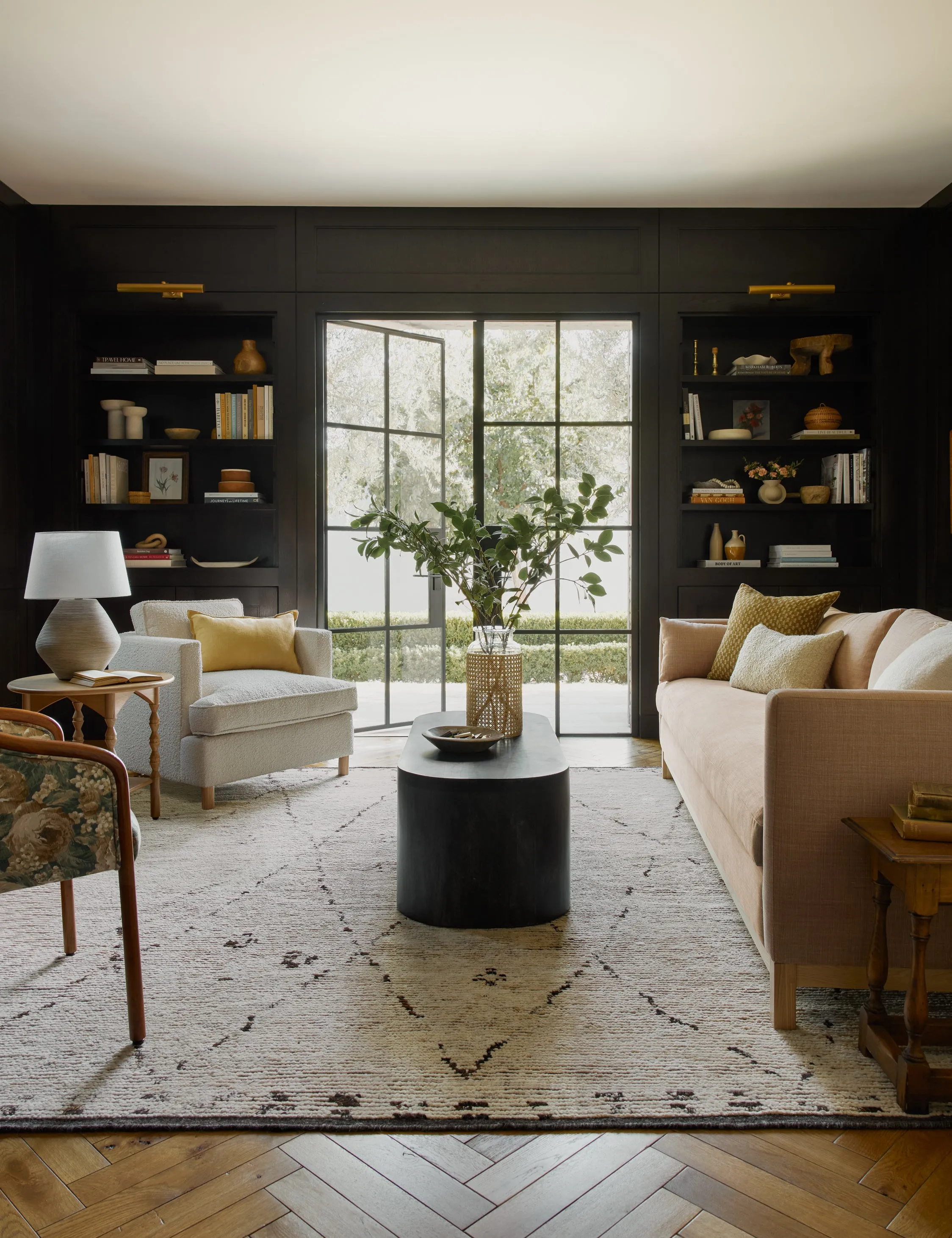 Hollingworth Sofa by Ginny Macdonald Lulu and Georgia