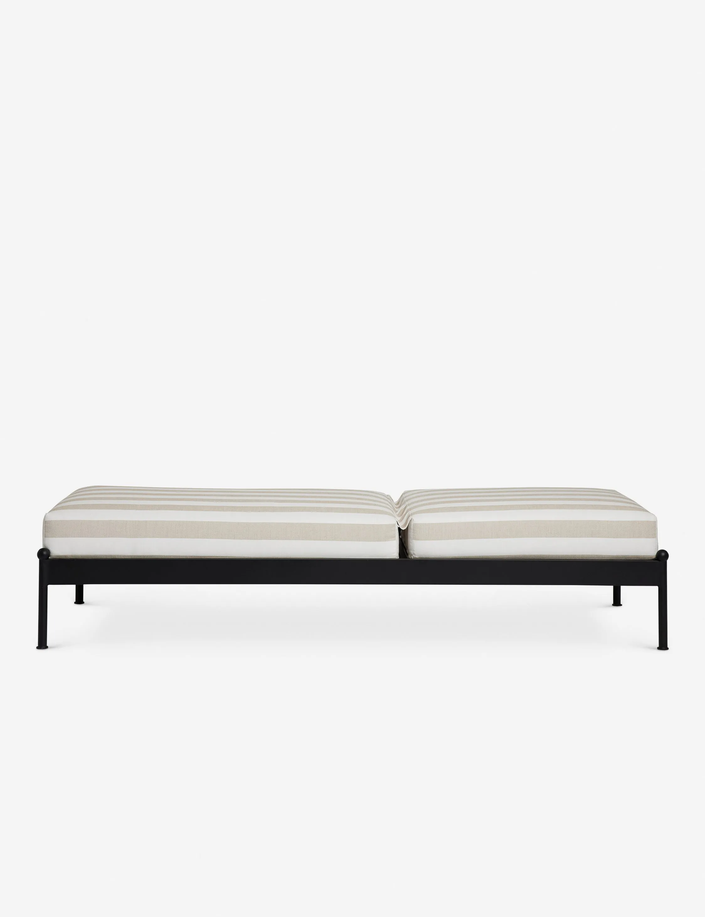 Leni Outdoor Chaise Lulu and Georgia