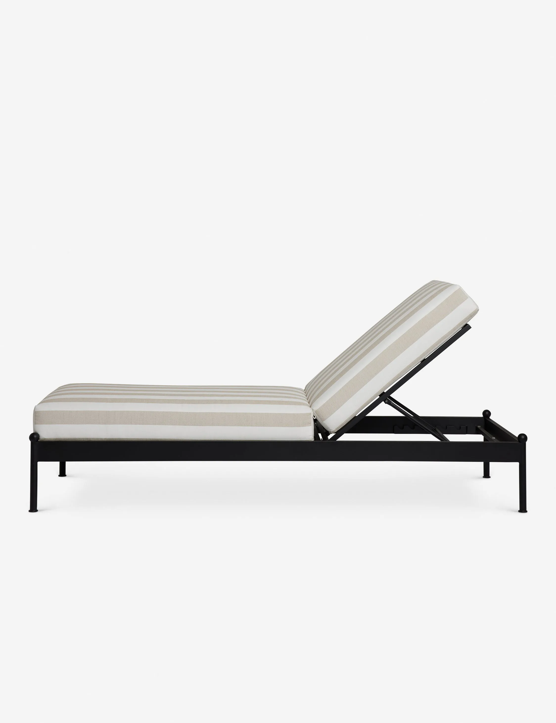 Leni Outdoor Chaise Lulu and Georgia