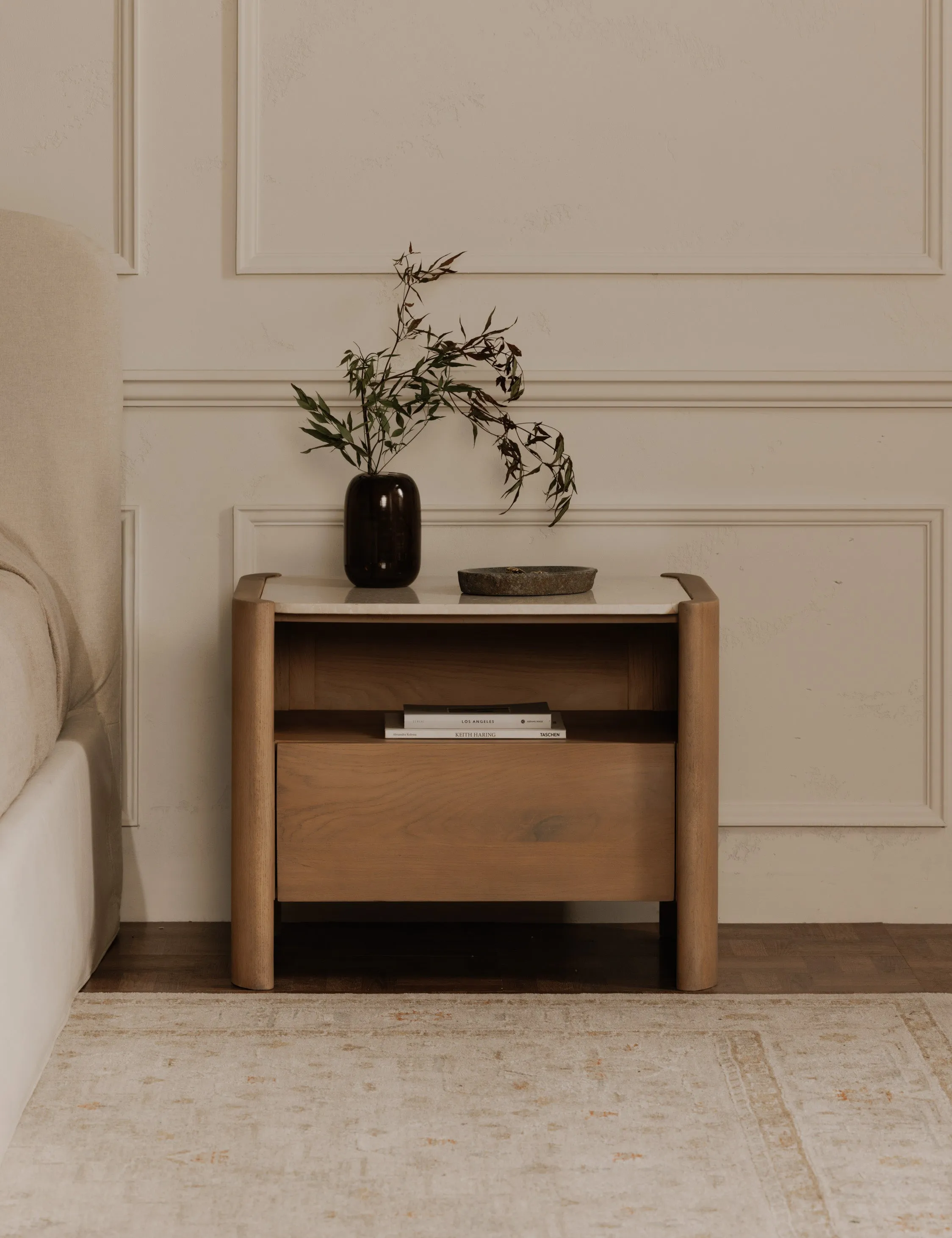 Lindahl Nightstand Lulu and Georgia