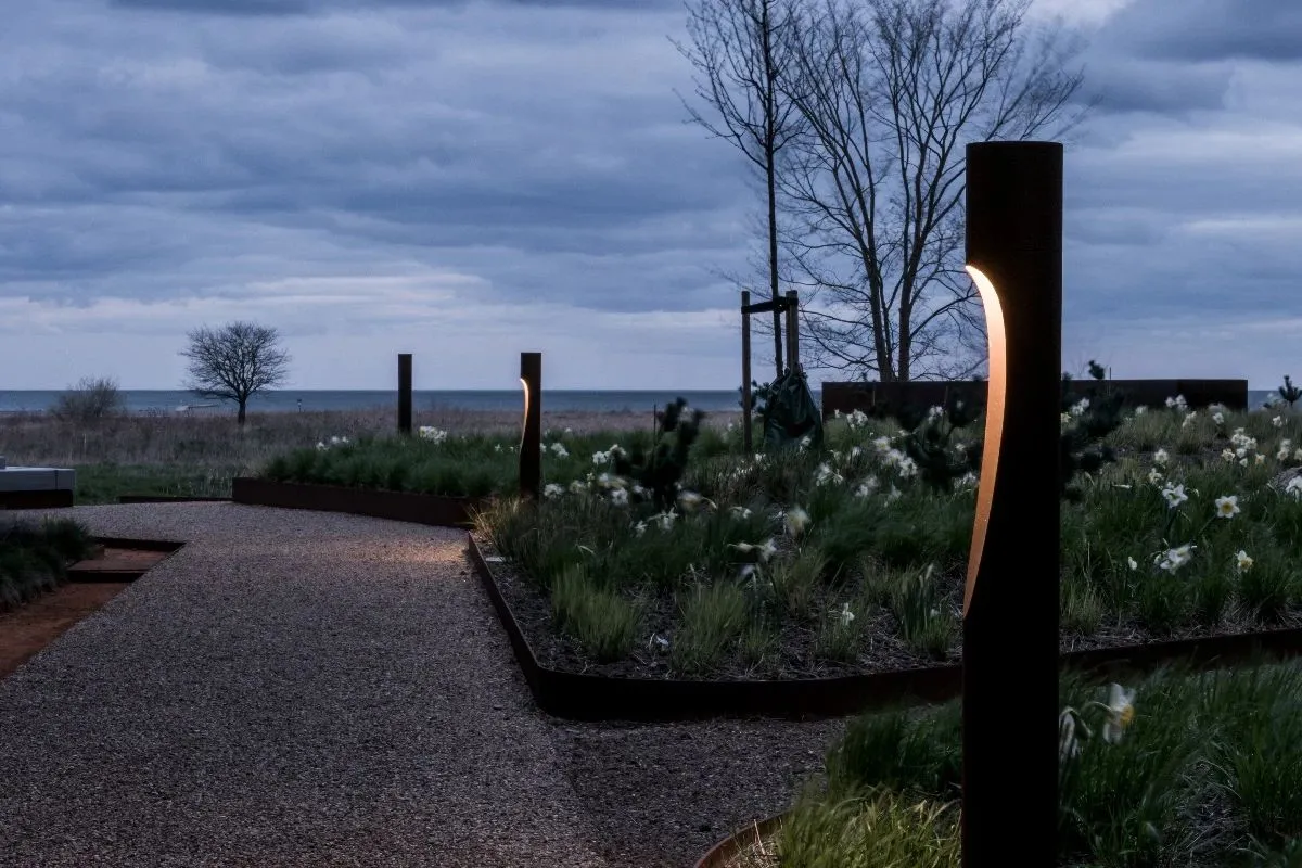 Louis Poulsen Flindt Bollard Class Ii Led 4000 K 12 W Dali Base, Aluminium