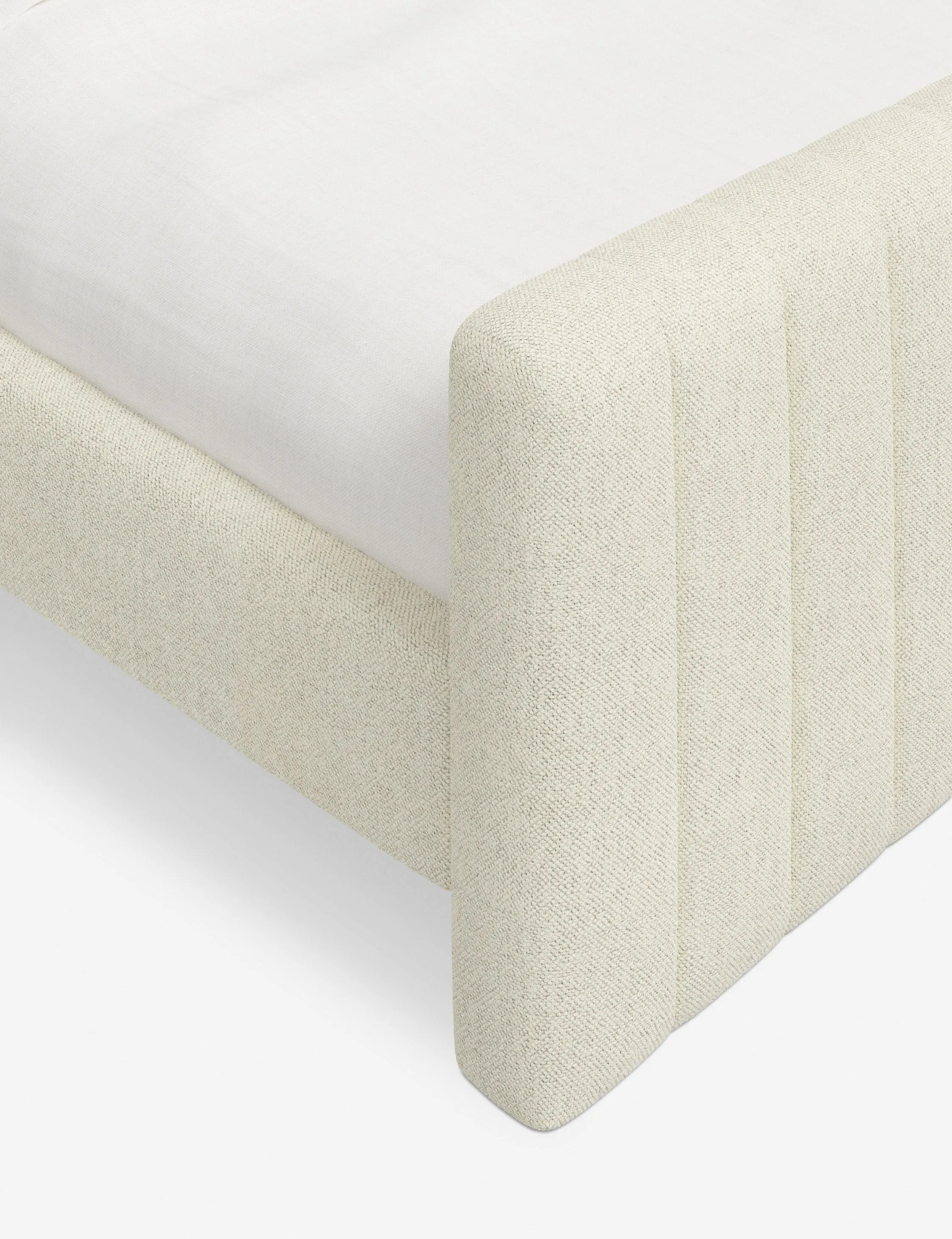 Manchester Platform Bed Lulu and Georgia