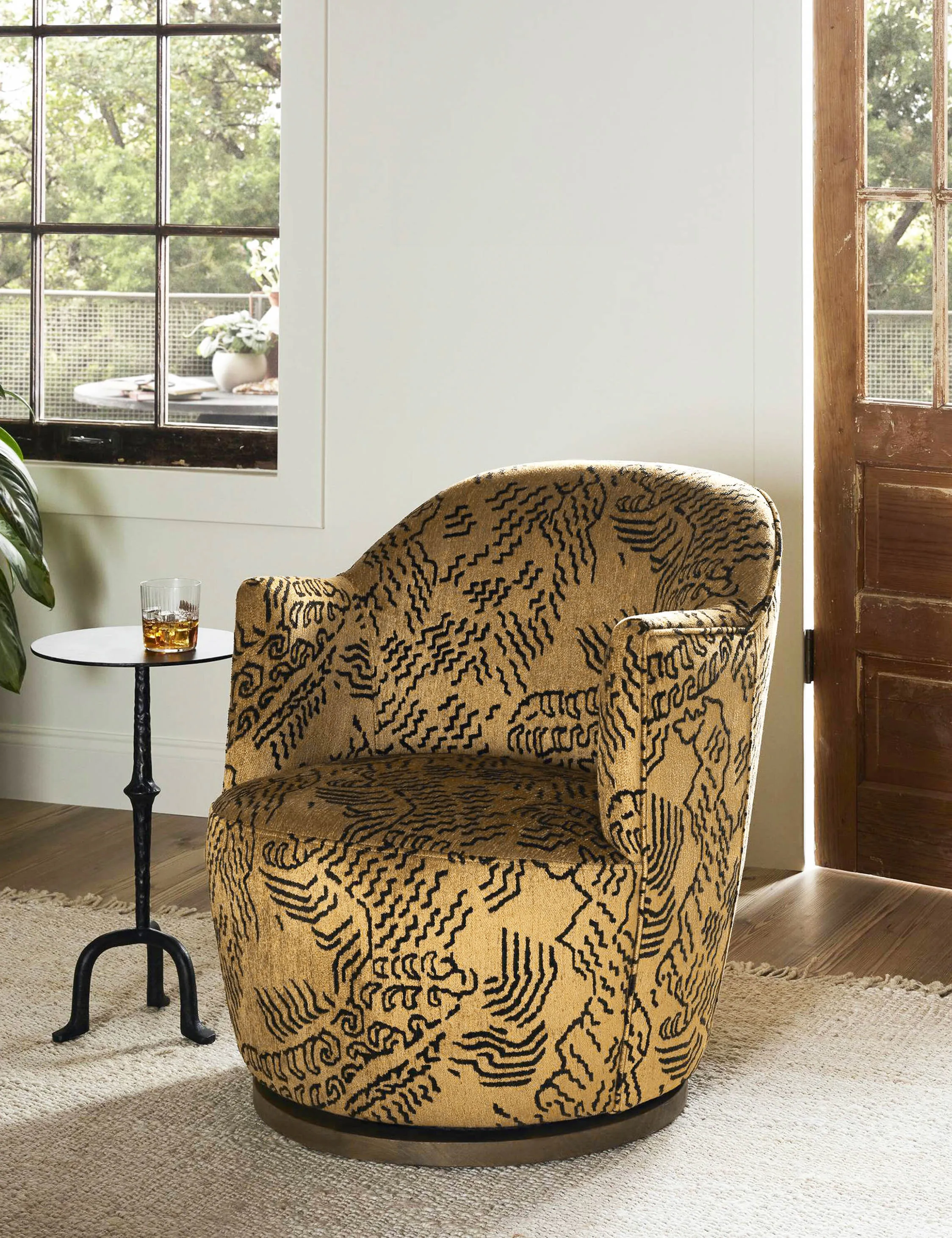Margie Swivel Chair Lulu and Georgia
