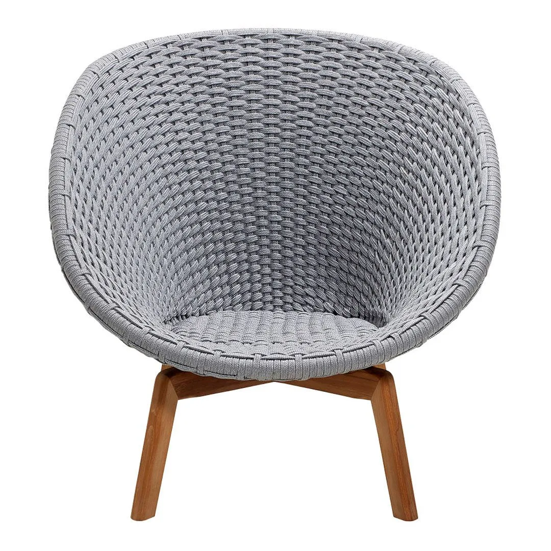 Peacock Lounge Chair - Outdoor