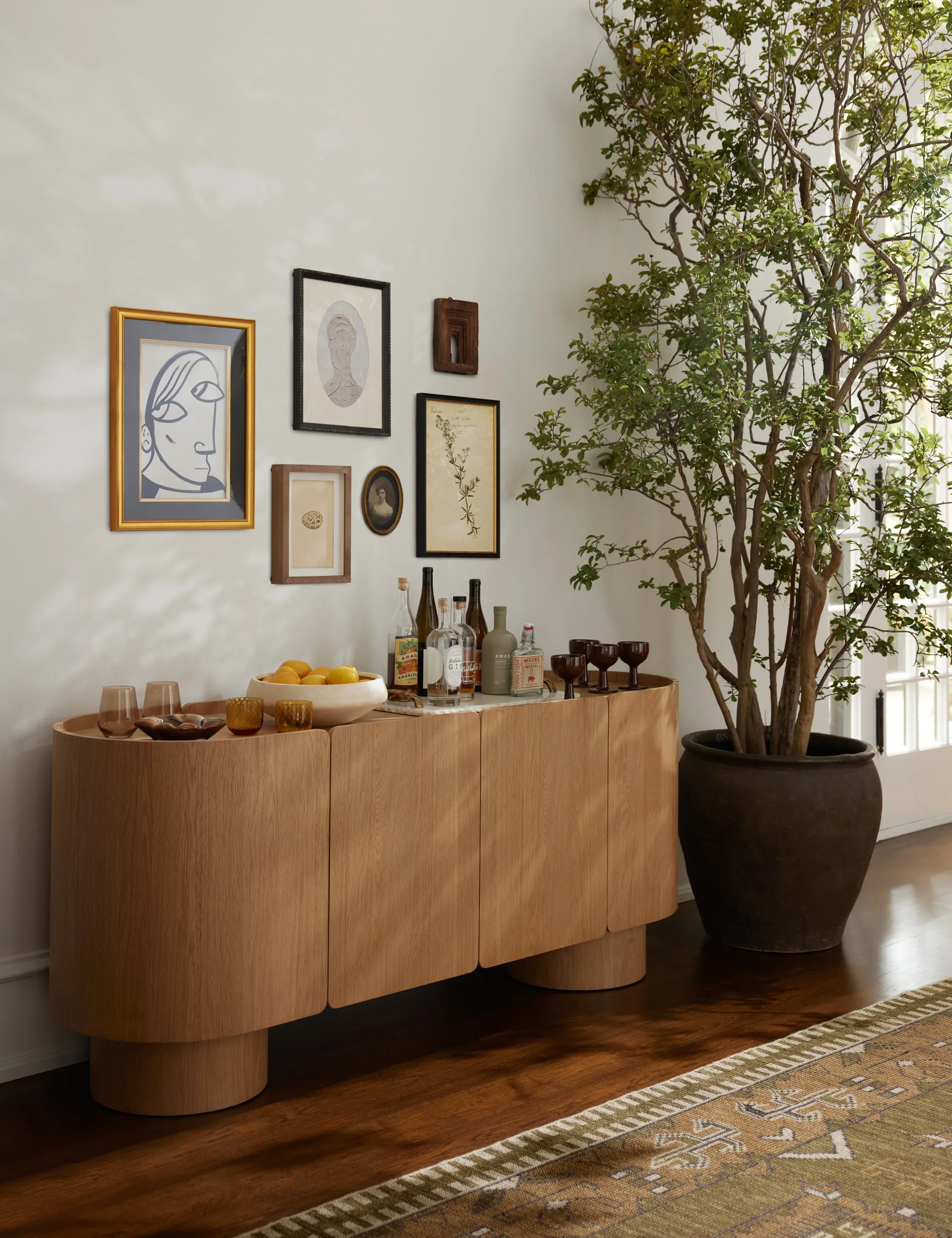 Raphael Sideboard Lulu and Georgia