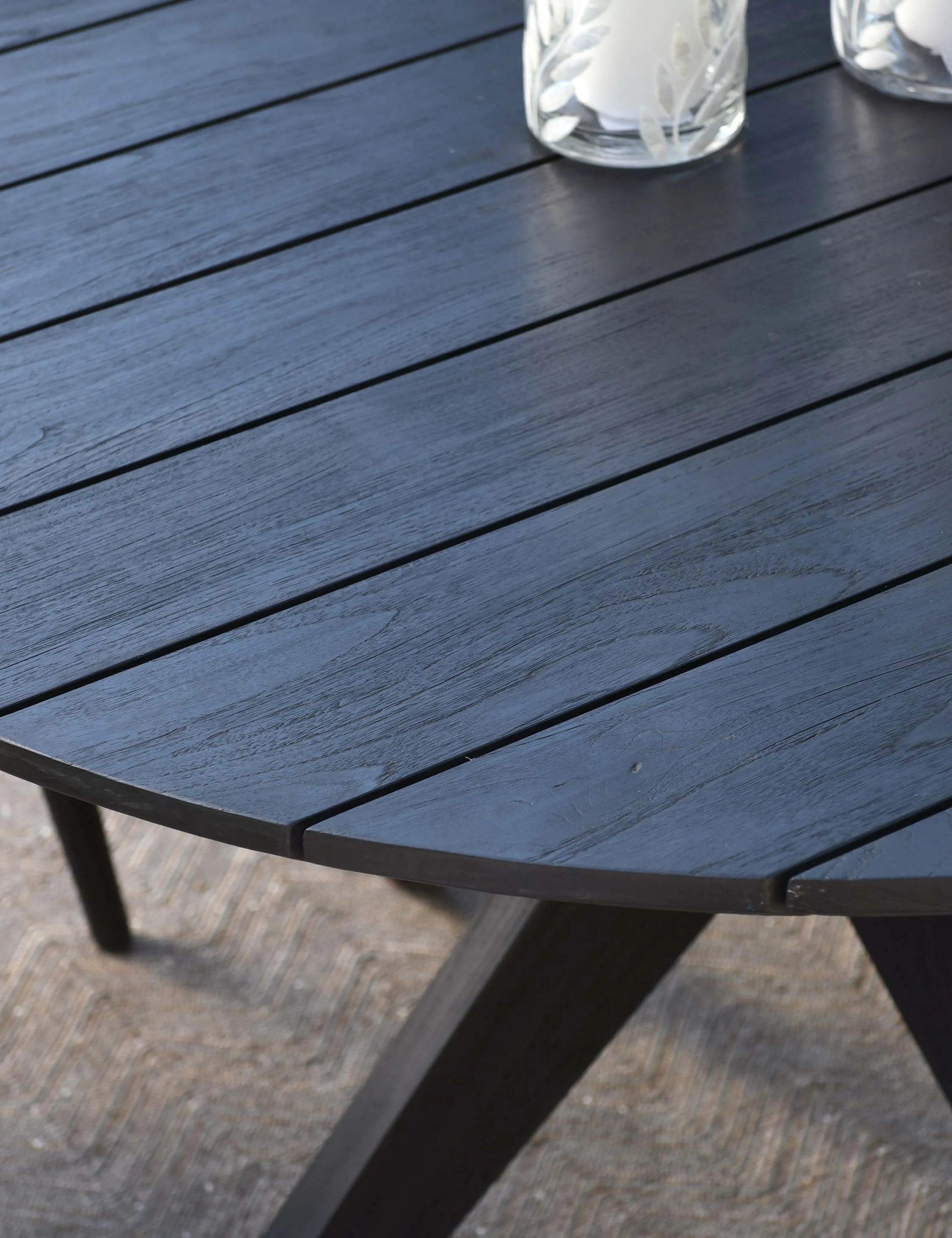Rosetta Indoor / Outdoor Round Dining Table Lulu and Georgia