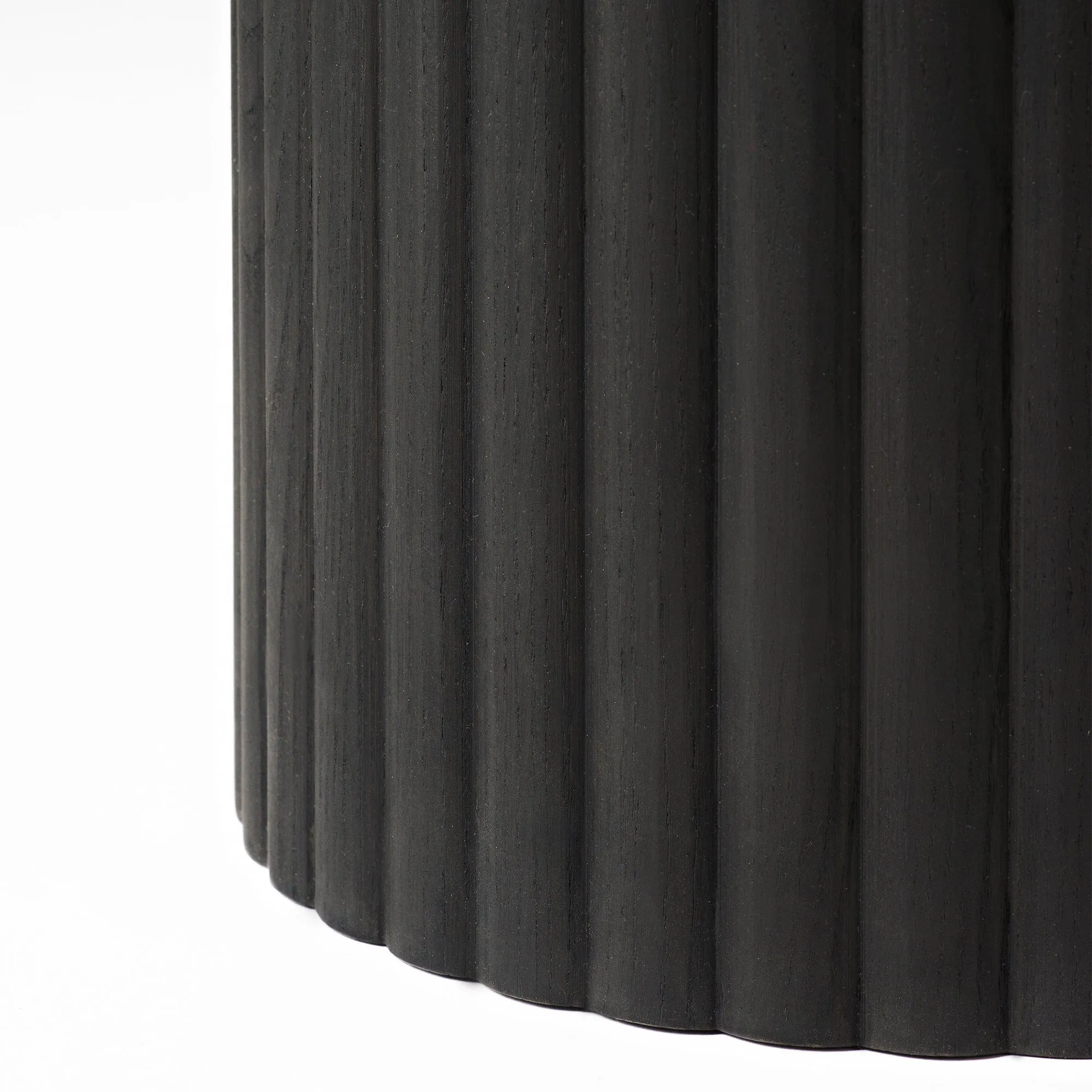 Thoren - Round Coffee Table