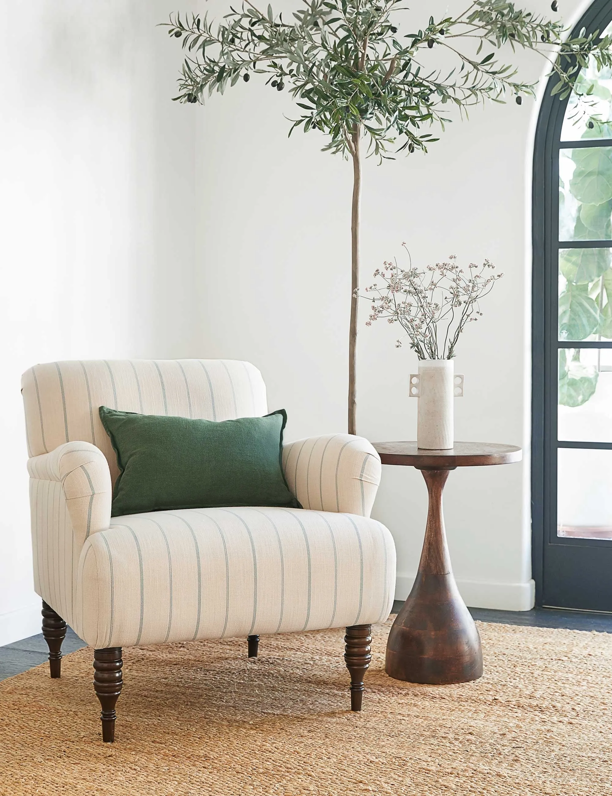 Vyolet Accent Chair Lulu and Georgia
